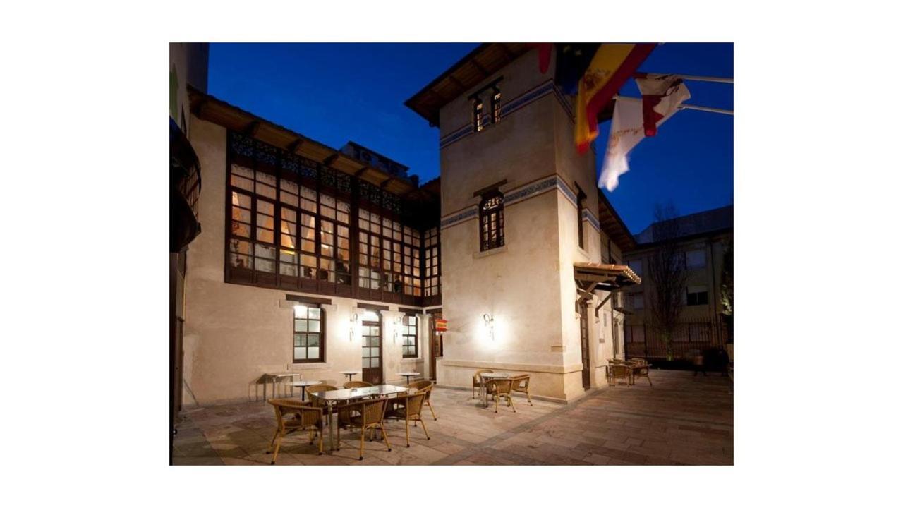 U-Hotel Spa Ciudad De Astorga Esterno foto