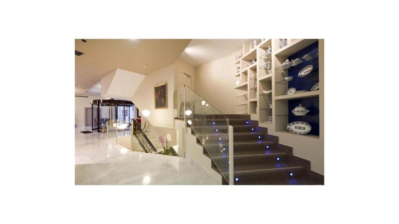 U-Hotel Spa Ciudad De Astorga Esterno foto